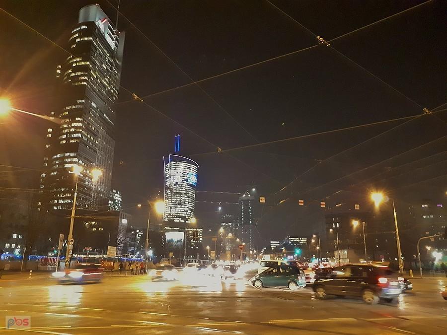 Kercelak tym razem w nocnym ujęciu