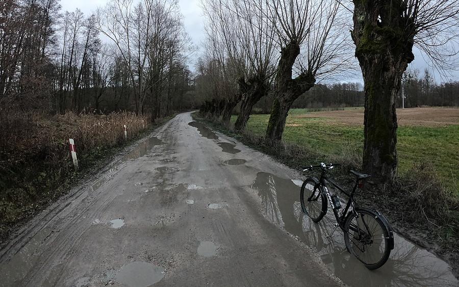 Fragment terenu też był (za Tomicami)