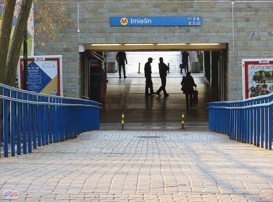 Metro Imielin