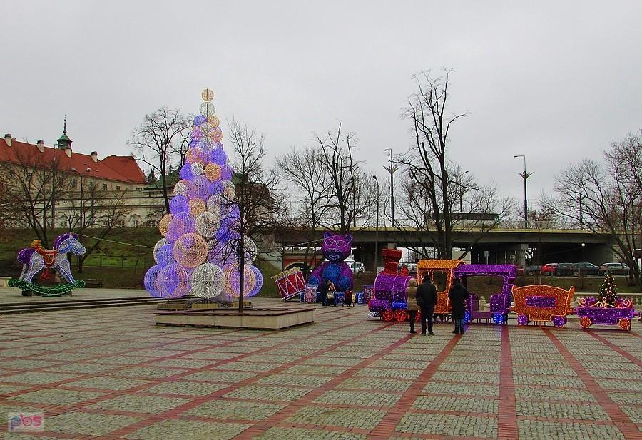 Dekoracje świąteczne na Mariensztacie