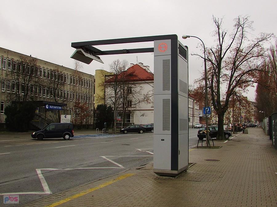 Ładowarka do autobusów na Konwiktorskiej