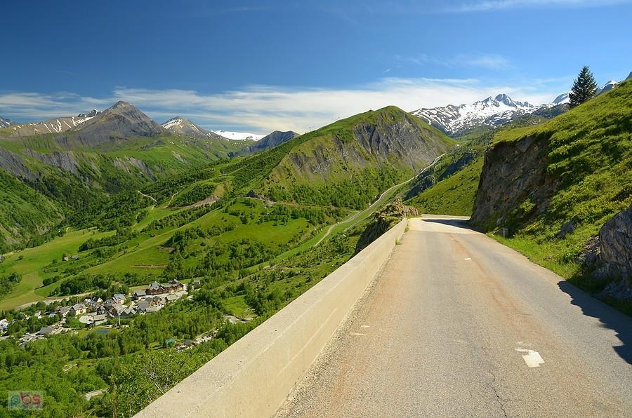 Szosa na Col de la Croix de Fer
