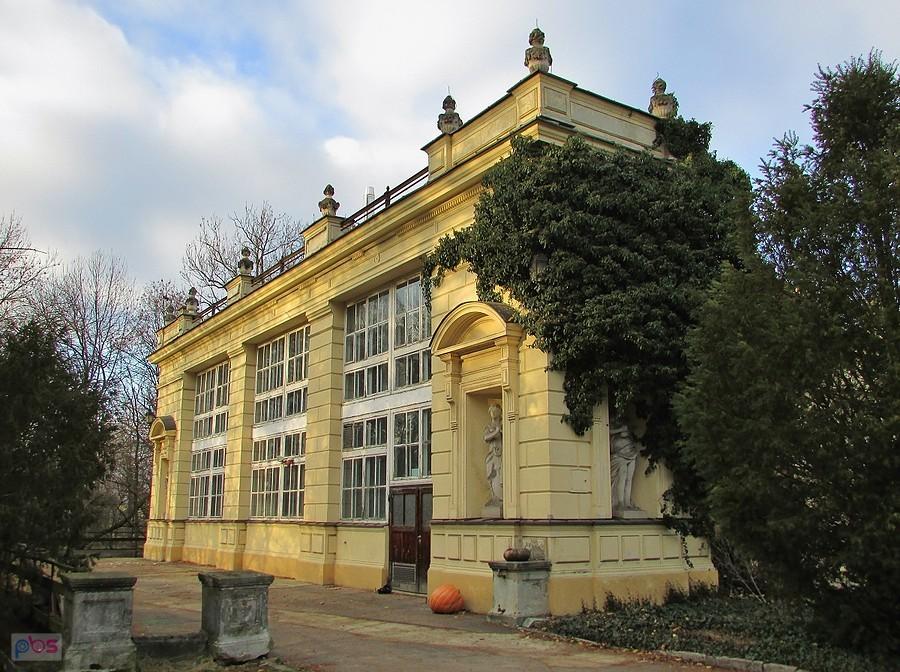 Pałacowa oranżeria