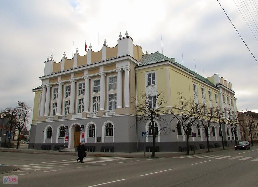 Skierniewice - budynek dawnego sejmiku powiatowego
