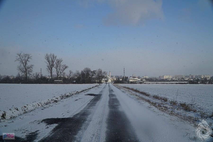 ze śniezyc wychylają się Sečovce