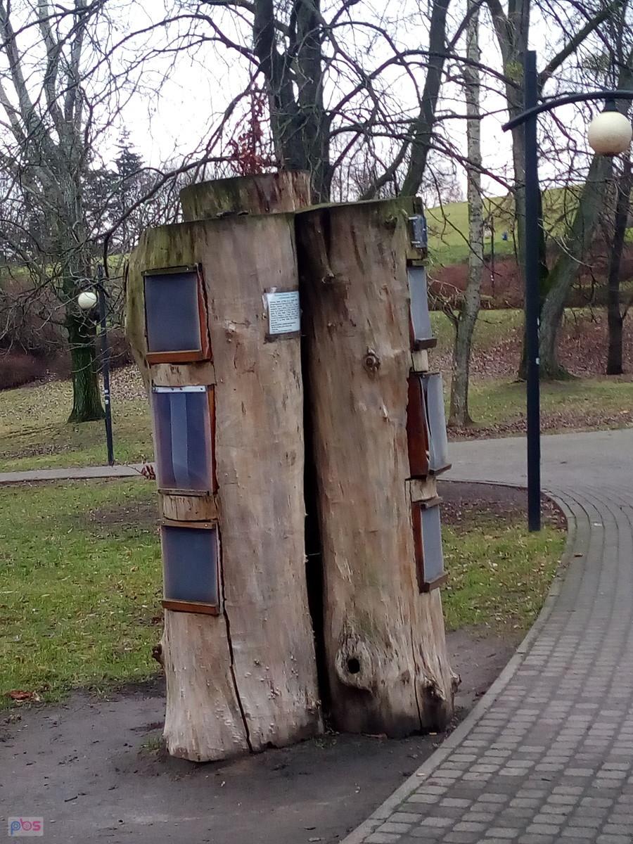 Biblioteczka plenerowa