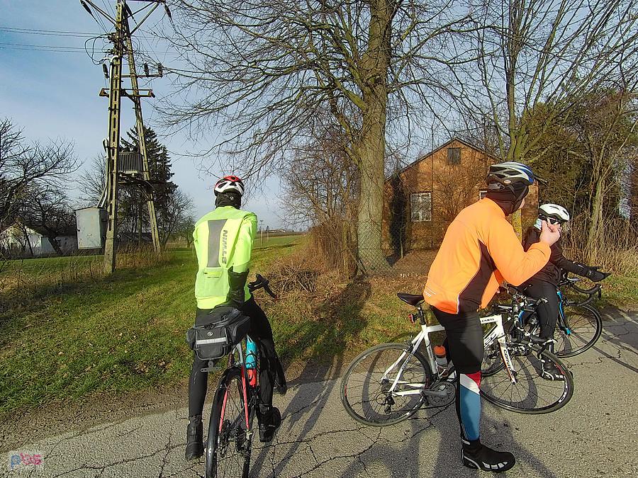 Piotrek nie chciał aię ładnie ustawić do zdjęcia