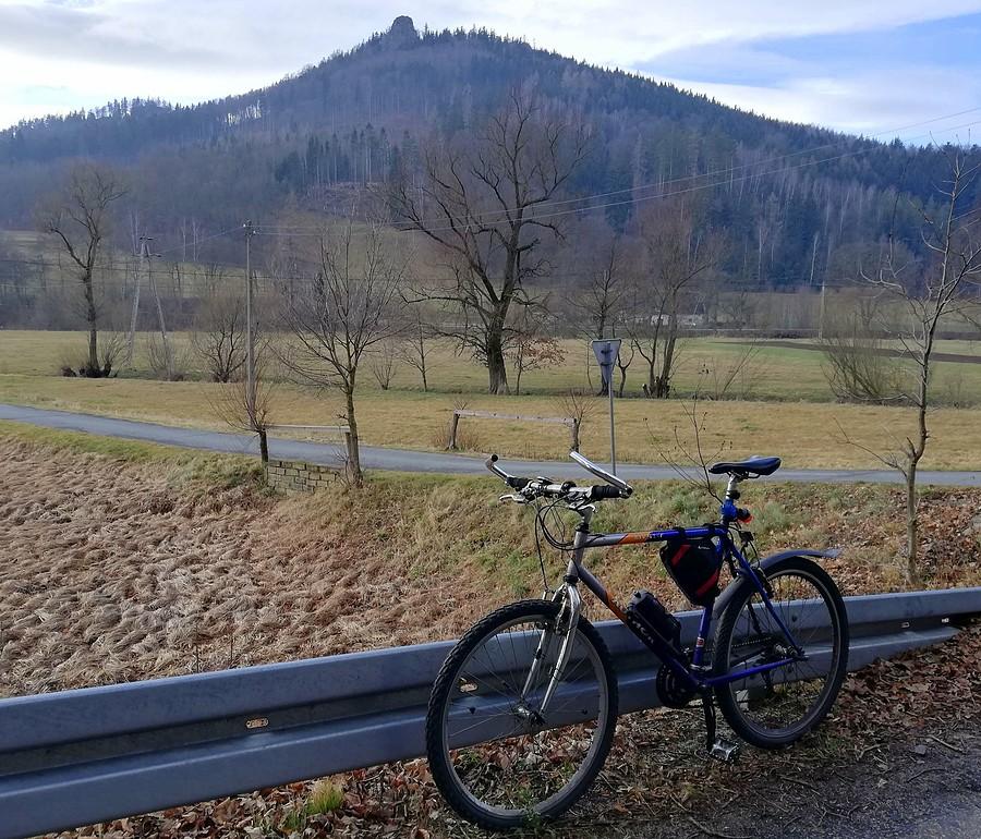 Sokoliki, Trzcińsko