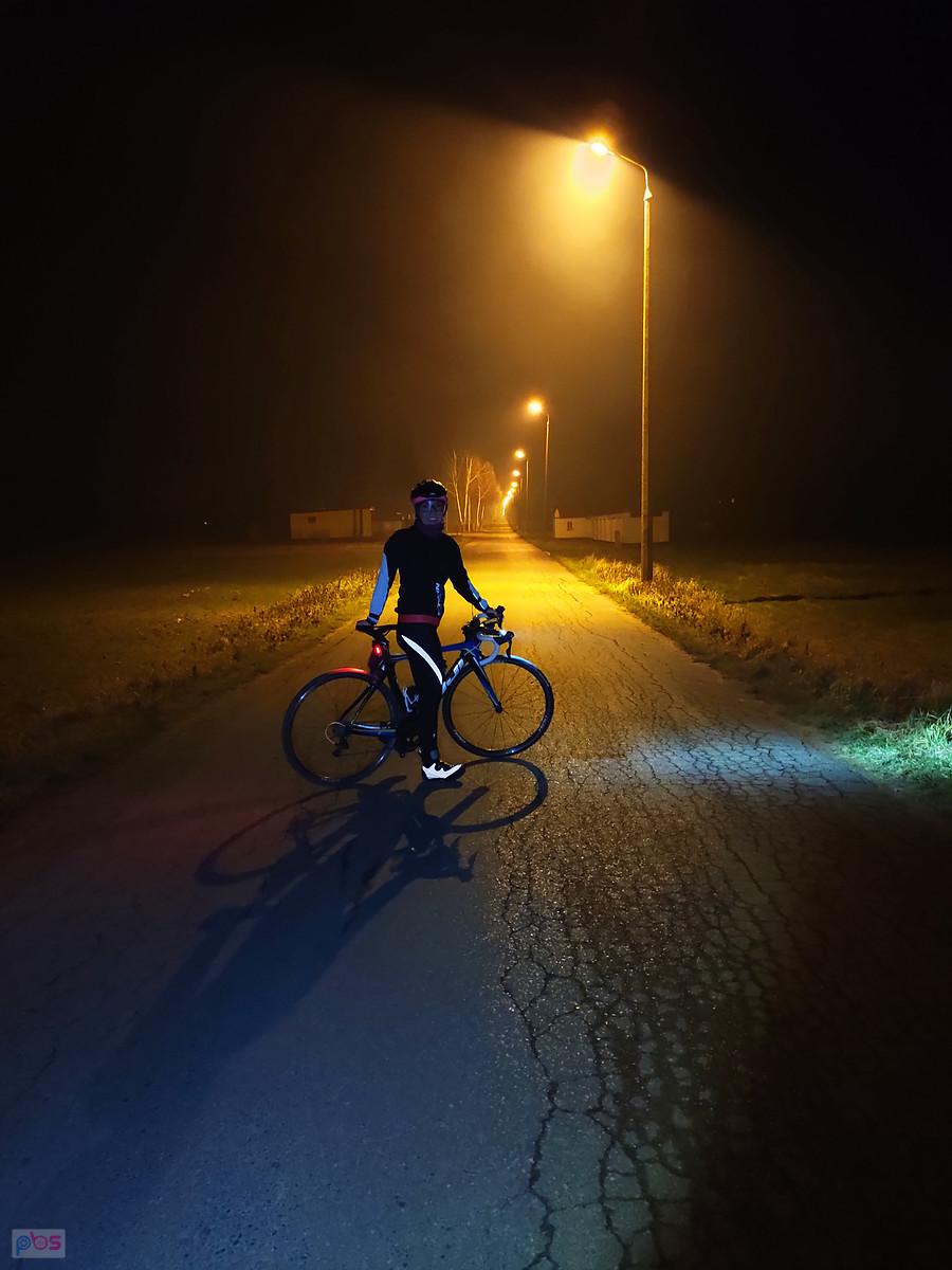 Wieczorową porą. Nie ma to jak pustki na ulicach