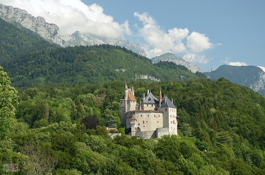 Château de Menthon-Saint-Bernard