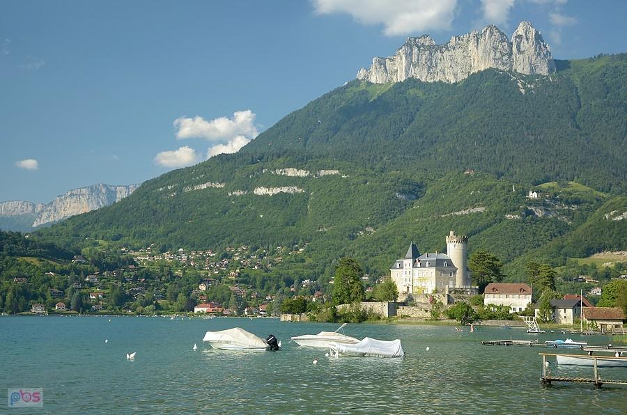 Lac d'Annecy i zamek Duingt