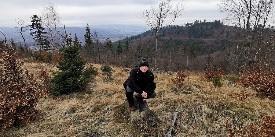 Szeroka Góra i widok na Podzamek