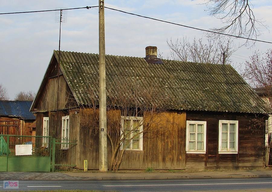 W Brzózie bez trudu znajdziemy drewniane chaty