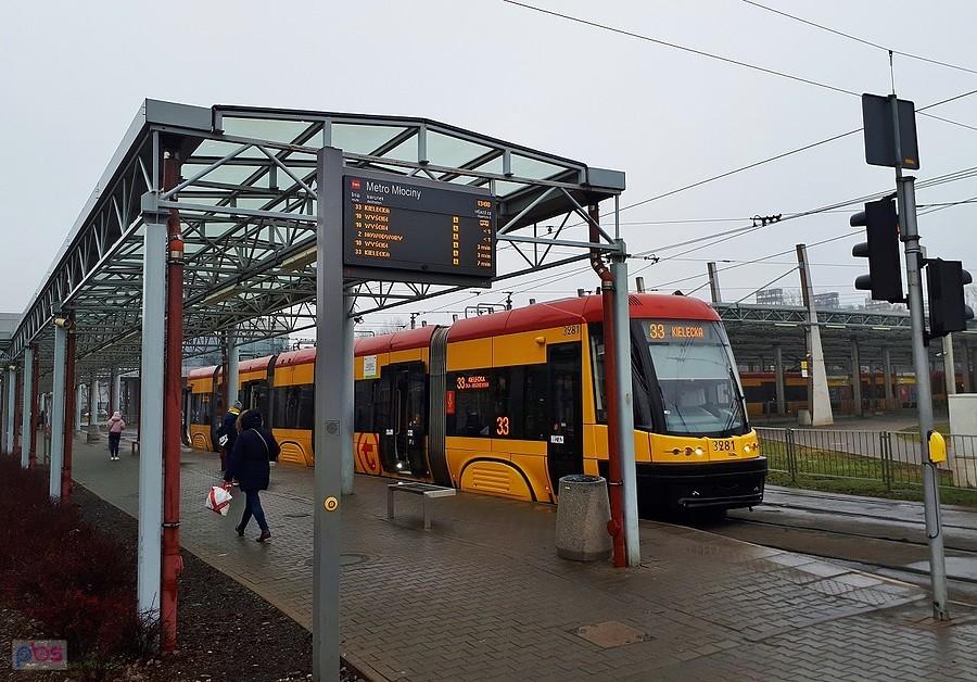 Metro Młociny - trzydzieści trzy na Kielecką