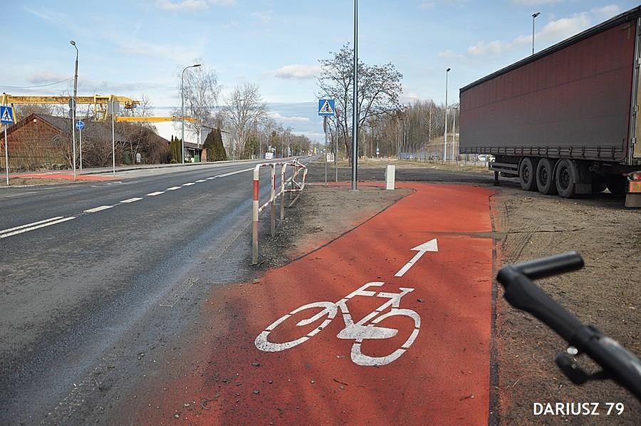 Dąbrowa Górnicza - Tworzeń - Droga rowerowa - Ulica Walentego Roździeńskiego