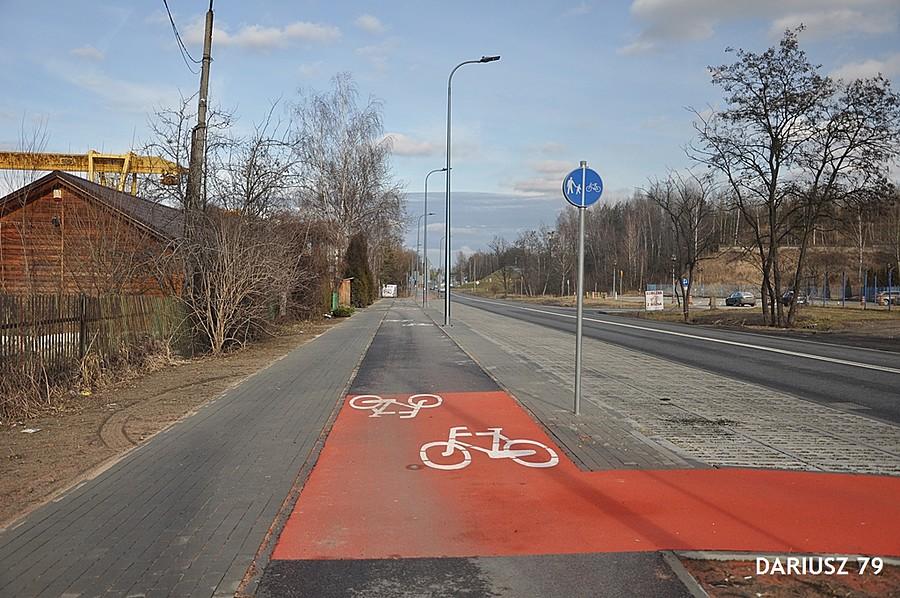 Dąbrowa Górnicza - Tworzeń - Droga rowerowa - Ulica Walentego Roździeńskiego