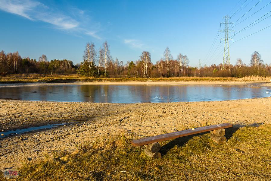 Wyschnięte jeziorko w Kusiętach