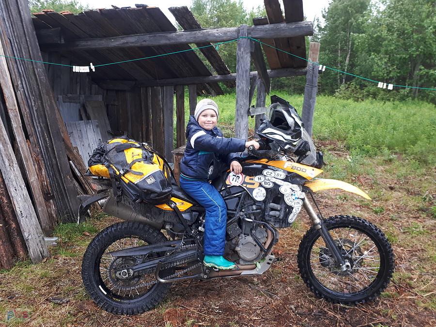 Mały Saszka na pokładzie
