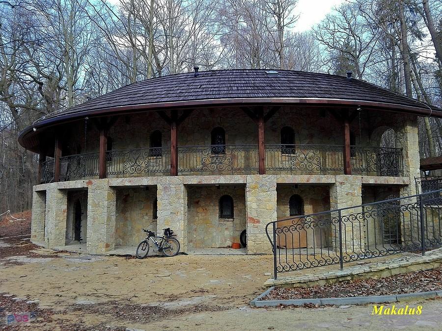 Repty - rotunda
