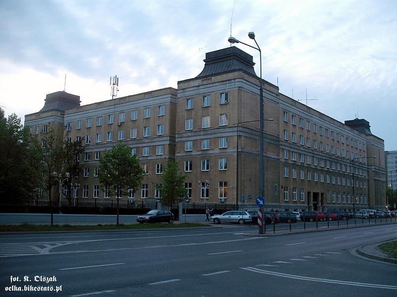 Radiowy pałac przy Malczewskiego