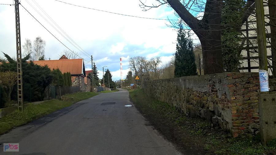 Tatynia i komin Kombinatu Azoty Police.
