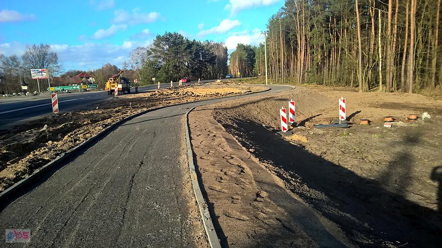 Pod Tanowem trwa przebudowa fragmentu drogi.