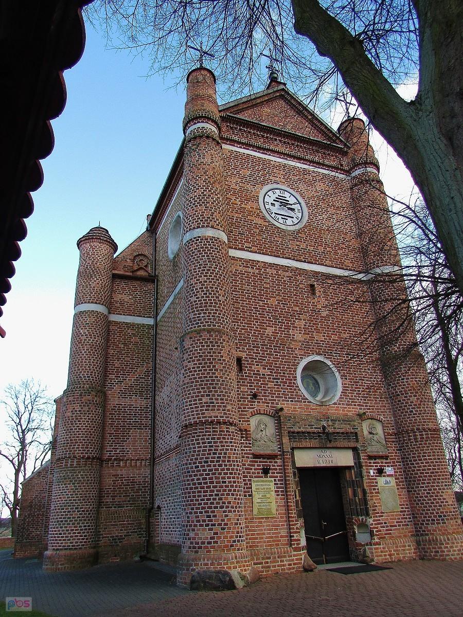 Perełka Serocka - gotycki kościół Zwiastowania Najświętszej Maryi Panny