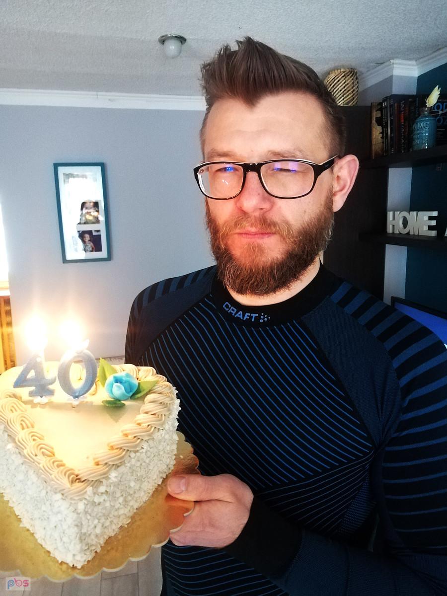 Czterdziestkowy tort