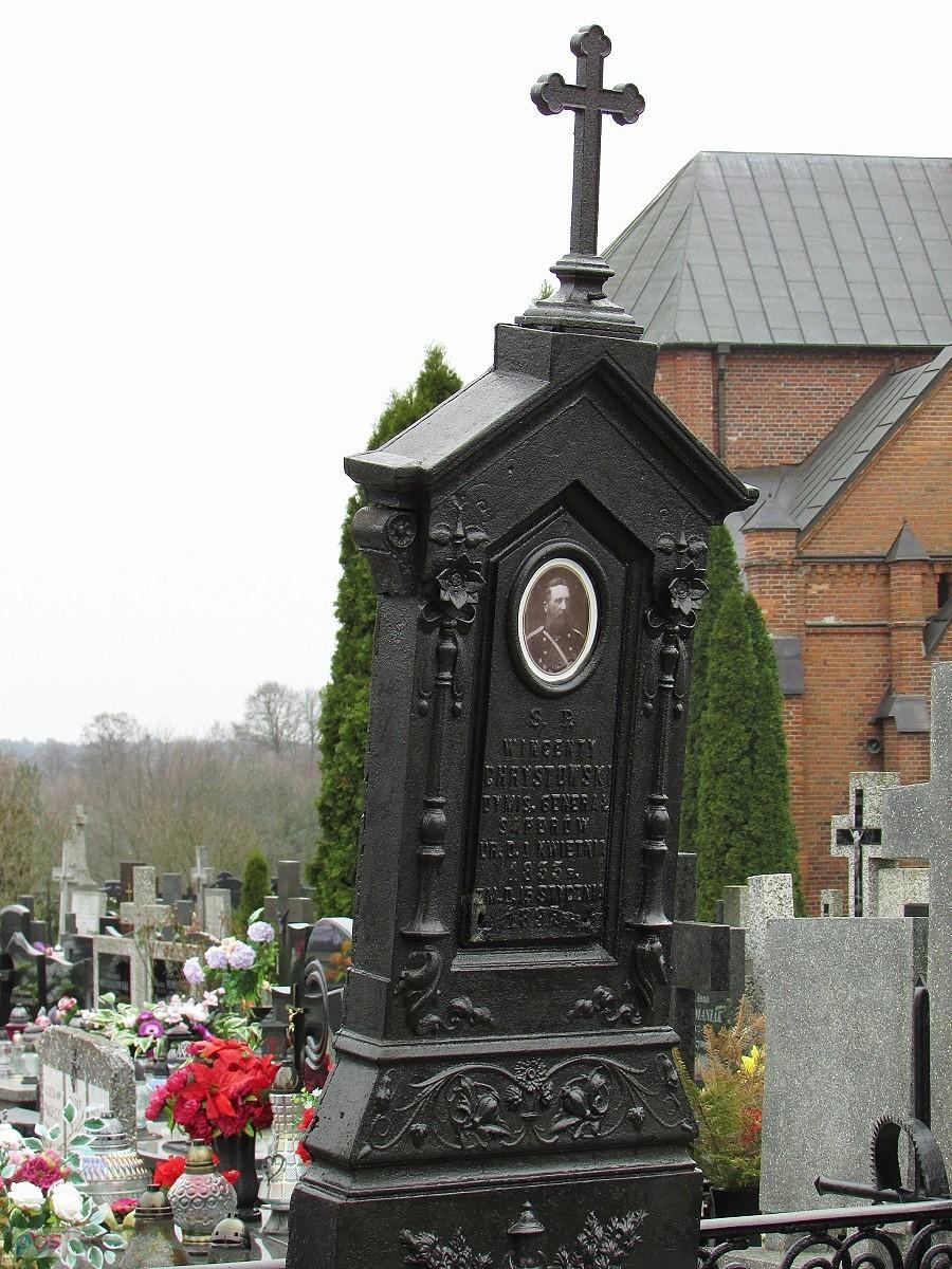 Leoncin - grób generała