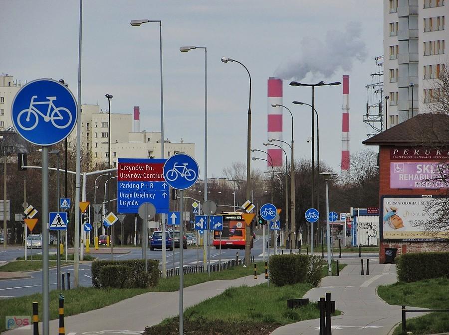 Dymiące kominy EC Siekierki