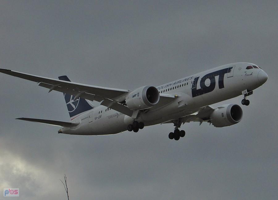 Dreamliner Franek SP-LRF wraca z Dominikany