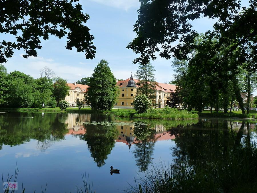 Zespół klasztorno-pałacowy w Rudach