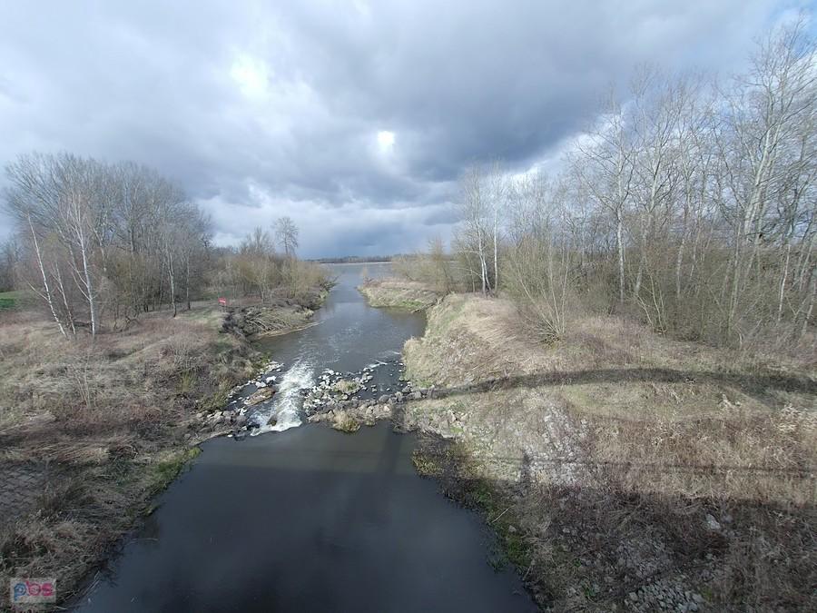 Widok z mostu na Jeziorce