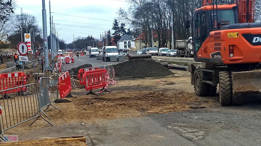 Aleja Wojska Polskiego - przebudowa 2 kwietnia 20 r.
