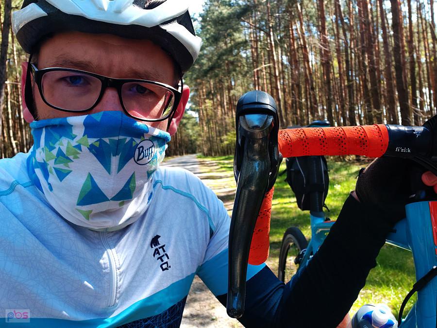 Trochę te chusty upierdliwe przy takich temperaturach