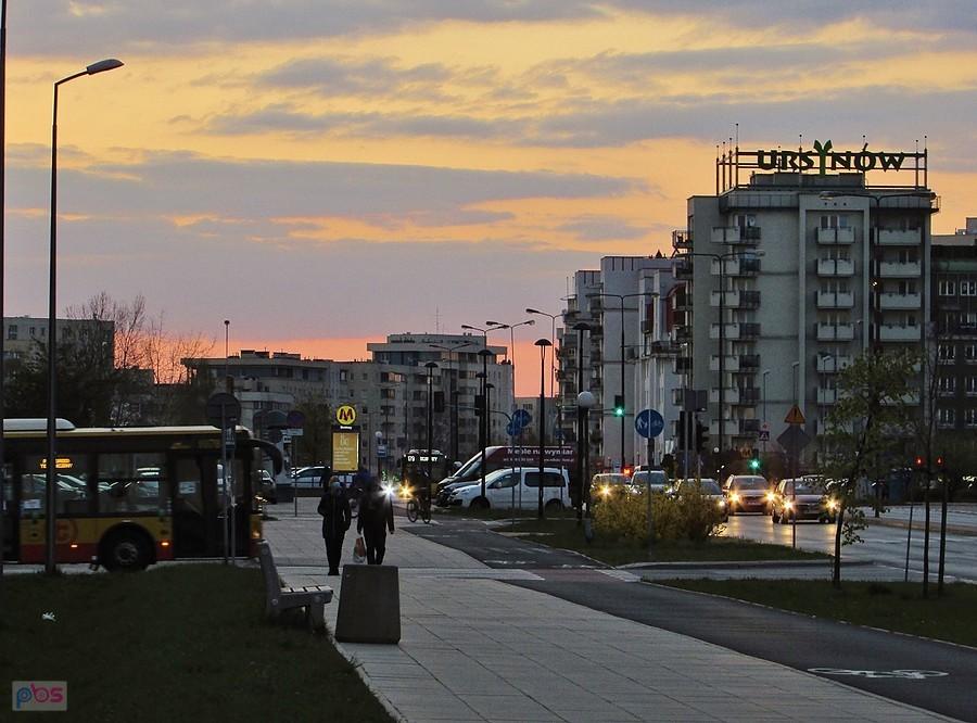 W pobliżu stacji Metro Stokłosy