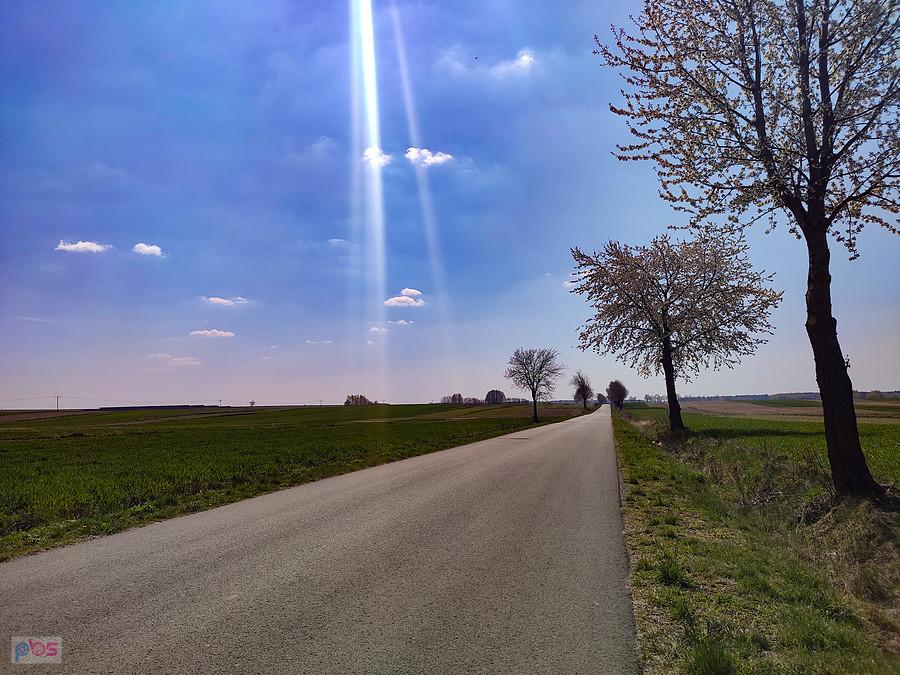 Gładziutki dywanik, nówka sztuka, nieśmigana