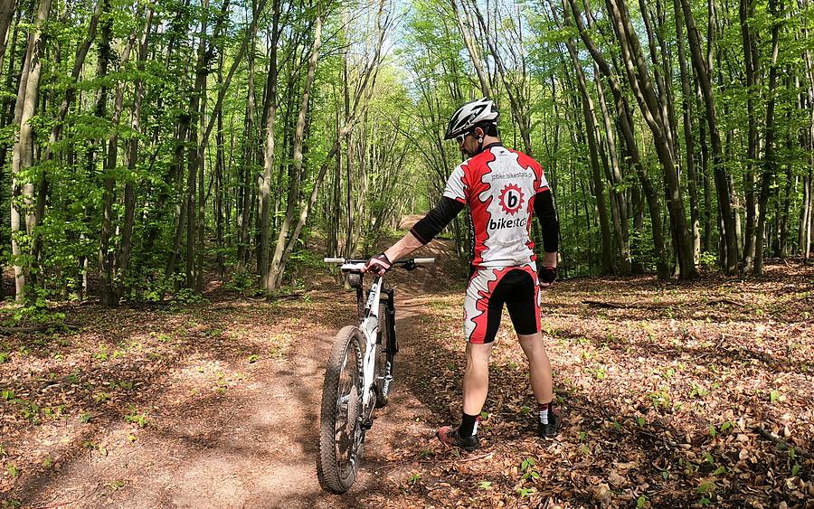 Mój stary i klasyczny strój bikestats.pl nadal się trzyma :)