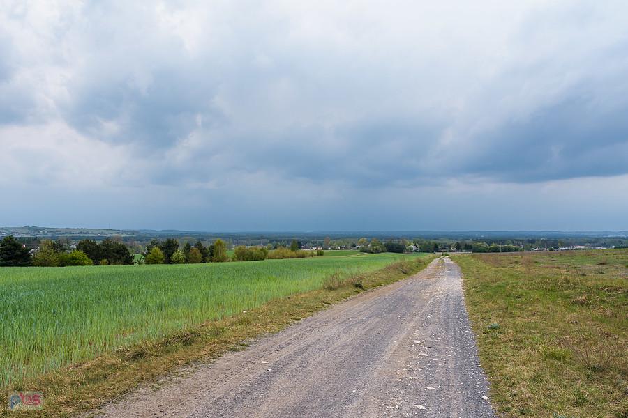 Z burzą w tle - droga do Jaworznika