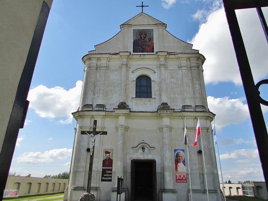 Paulini w Łęczeszycach