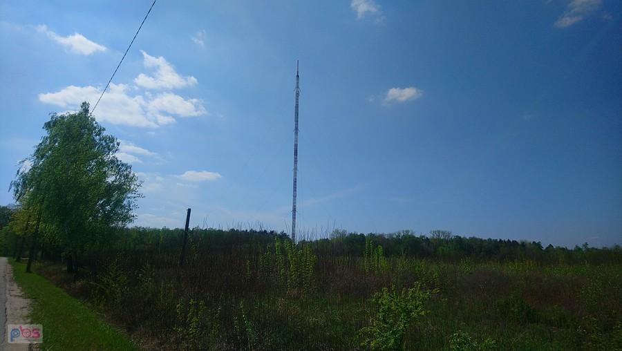 Maszt nadajnika radiowego i telewizyjnego w Łazach (335 metrów)