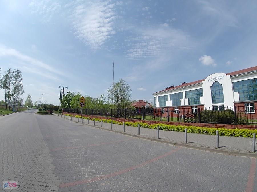 Hala Sportowa i maszt w Łazach
