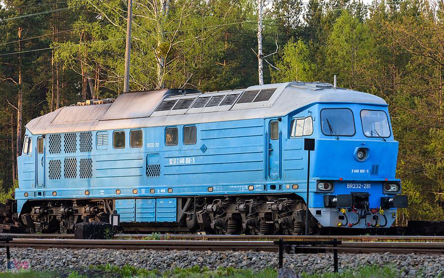 BR232-281 odstawiona na żeberku stacji Częstochowa Mirów.