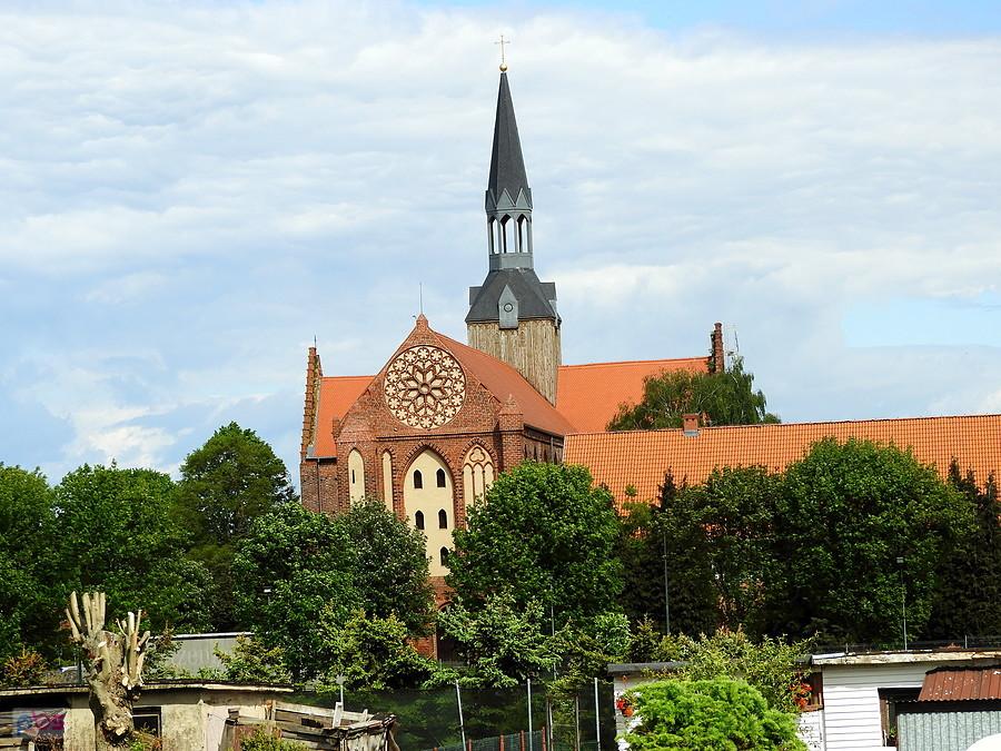 Kościół w miejscowości Kołbacz.