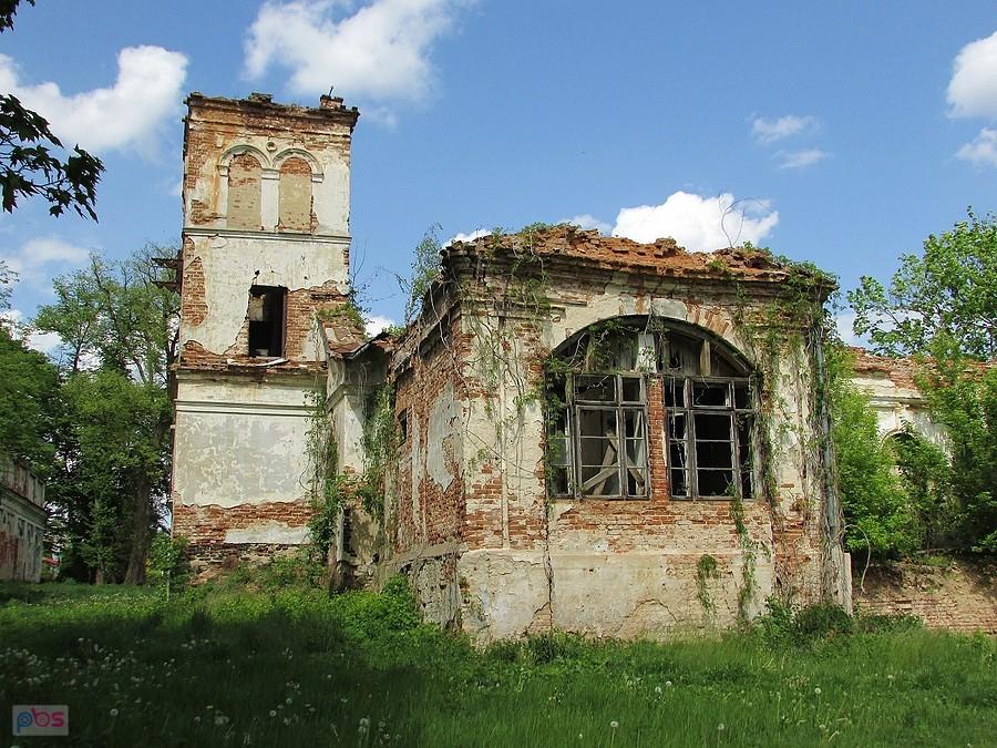 Bartodzieje - dwór raczej już nie do uratowania