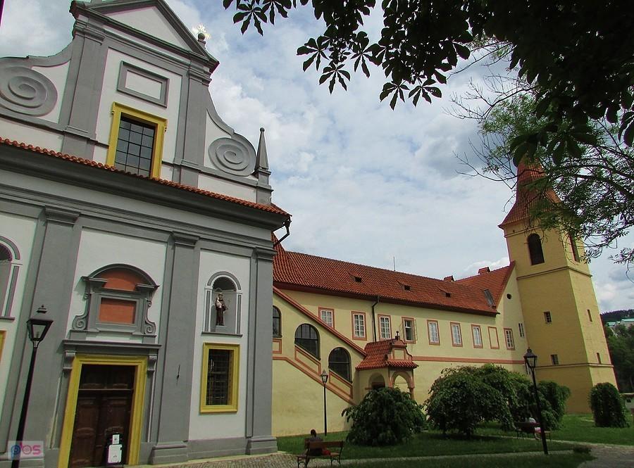 Český Krumlov - klasztor franciszkanów
