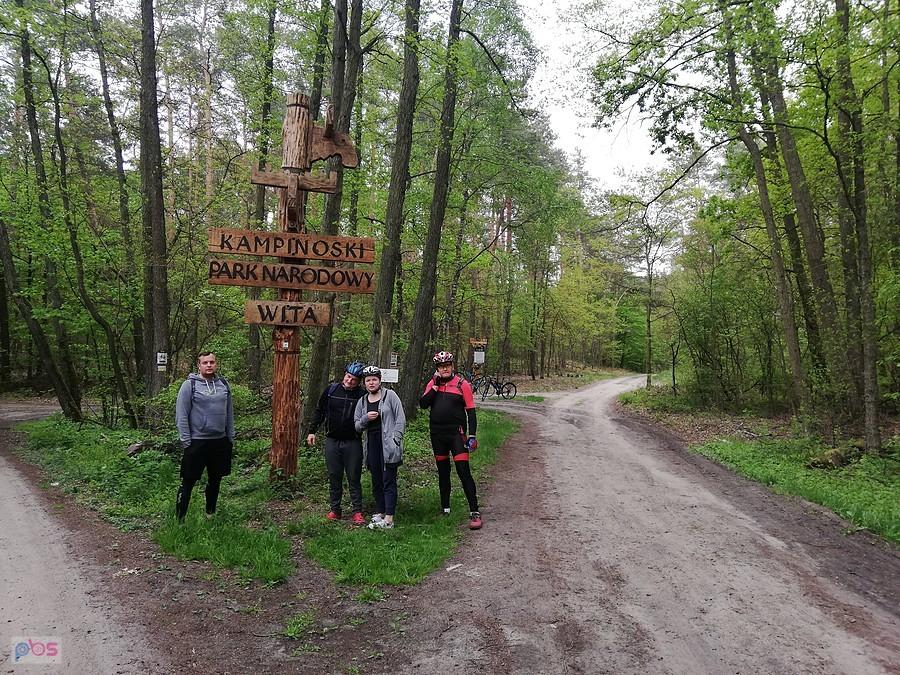 Wesoła ekipa od lewej Rafał, Grzegorz, Lena, Andrzej a ja robię foto