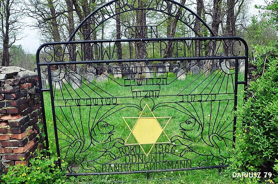 Cmentarz Żydowski (Kirkut) w Krzykawce