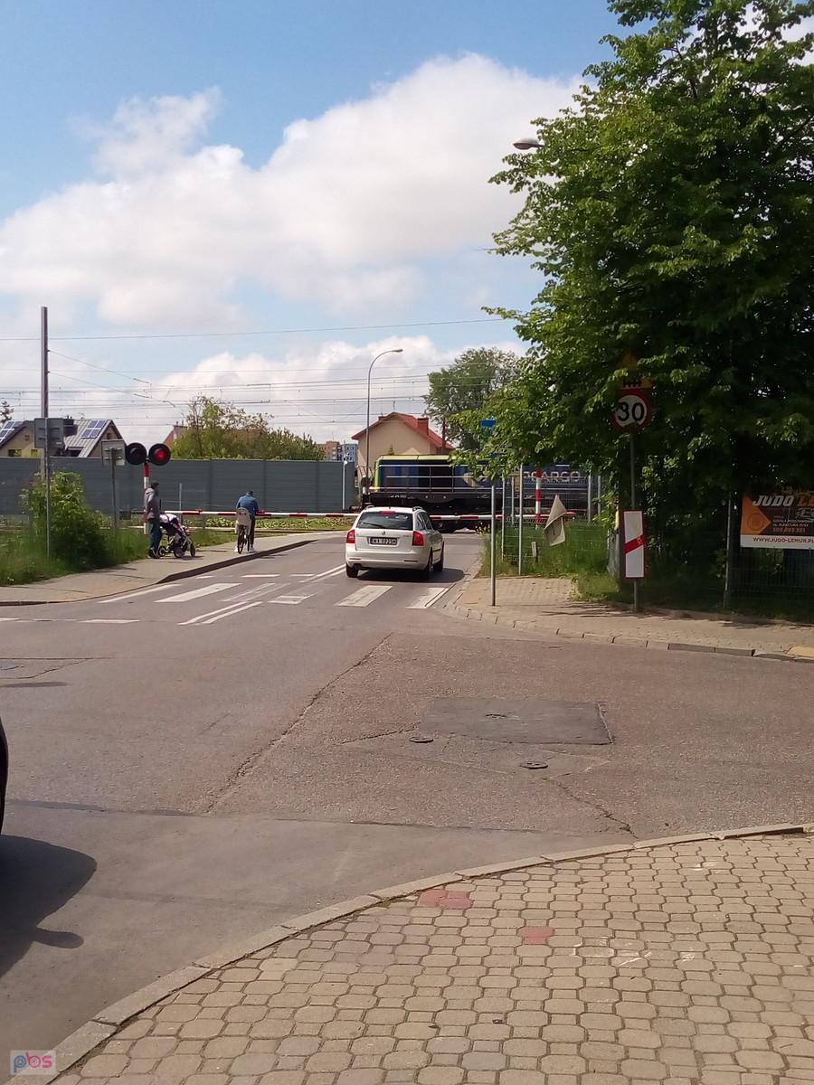 Oczekiwanie na przejeździe