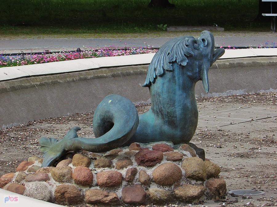 Bezrobotne delfiny